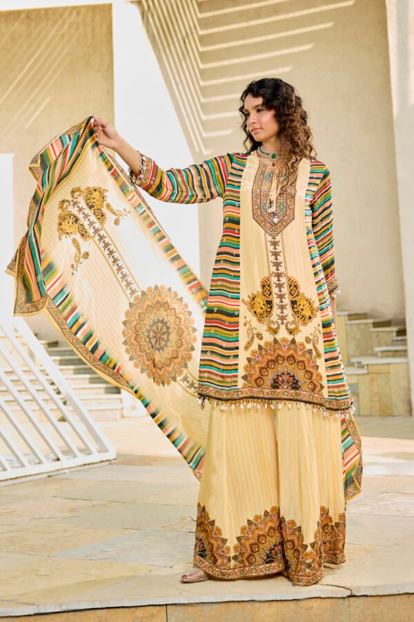 28-09-2025_BNY055 Beige Printed Suit Set