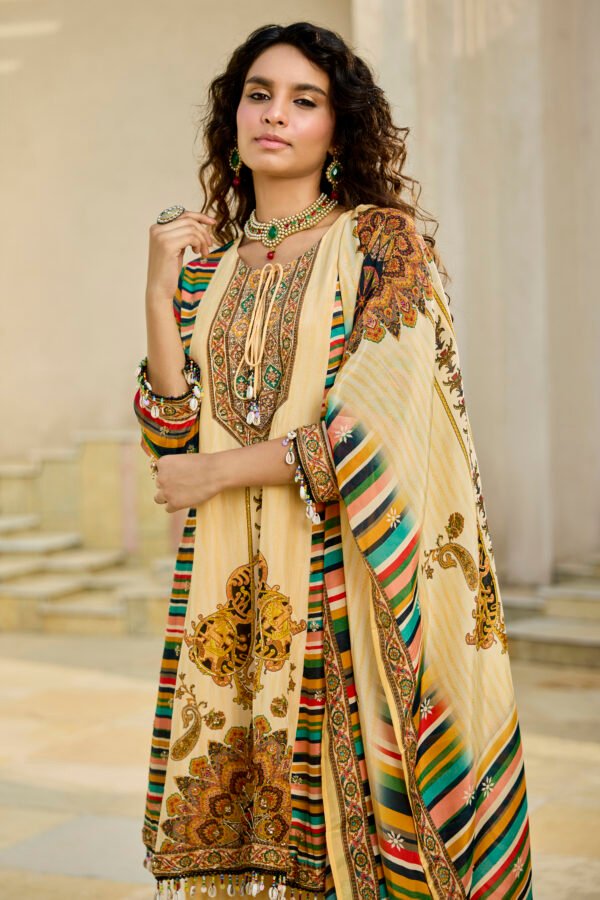 28-09-2025_BNY086 Beige Printed Suit Set