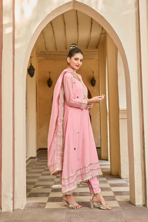 Rose Noor Mirror Kurta Set