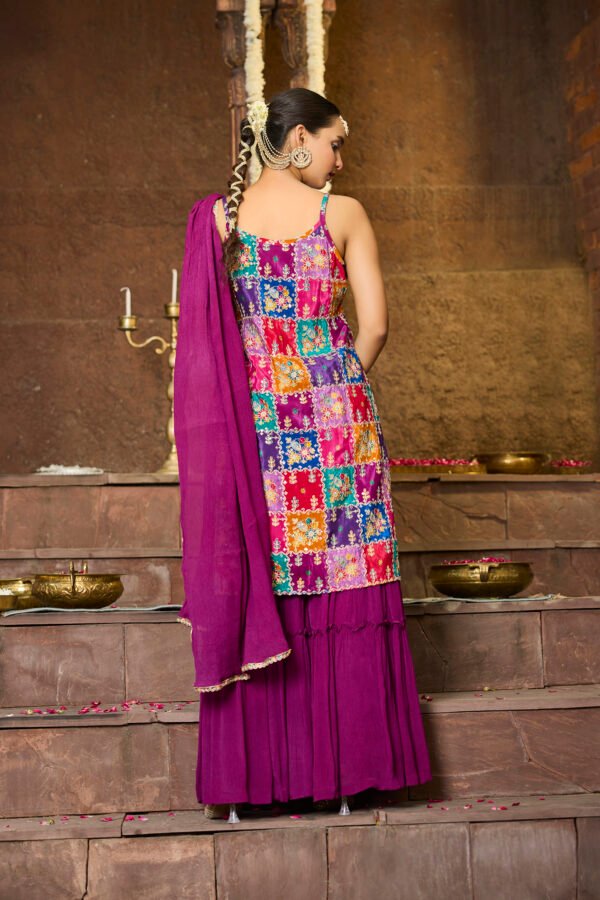 28-09-2025_BNY1319 Royal Mosaic Patchwork Sharara Set