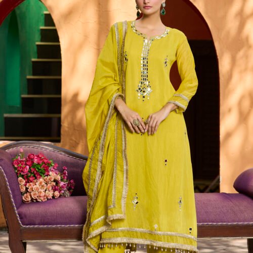Noor Bloom Mirror Work Kurta Set